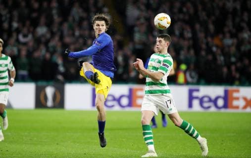 Celtic Glasgow RB Leipzig Football Euro League Glasgow 08 11 2018 Celtic Park Football UEFA Euro League Group B 4 Matchday Celtic Glasgow vs RB Leipzig In the picture from left Marcel Sabitzer 7 RB Leipzig and Ryan Christie 17 Celtic According to UEFA specifications, it is forbidden to exploit or have exploited photographs taken in the stadium and or the match in the form of sequence images and or video-like photo sequences
