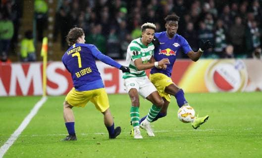 Celtic Glasgow RB Leipzig Soccer Euro League Glasgow 08 11 2018 Celtic Park Soccer UEFA Euro League Group B 4 Matchday Celtic Glasgow vs RB Leipzig In the picture from left Marcel Sabitzer 7 RB Leipzig Scott Sinclair 11 Celtic and Nordi Mukiele 22 RB Leipzig According to UEFA specifications, it is prohibited to exploit or have exploited photos taken in the stadium and or during the match in the form of sequence pictures and or video-like photo sequences