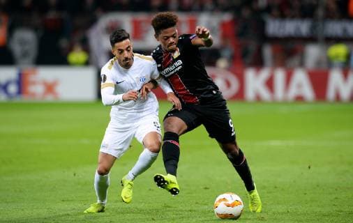Football UEFA Europa League Men Season 2018 2019 Group A 4 Matchday BayArena Leverkusen Bayer Leverkusen black FC Zurich white Leon Bailey LEV Salim Khelifi FCZ Action UEFA REGULATIONS PROHIBIT ANY USE OF PHOTOGRAPHS AS IMAGE SEQUENCES AND OR QUASI VIDEO