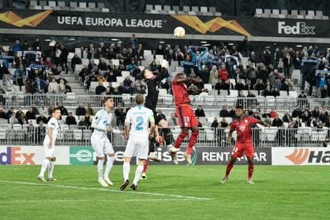 Andrei Lunev (zen) vs Younousse Sankhare (gir) FOOTBALL : Bordeaux vs Zenit St Petersbourg - 4eme Tour Ligue Europa - Bordeaux - 08 11 2018 ThierryBreton Panoramic 