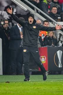 GER UEFA EL Bayer 04 Leverkusen GER vs FC Zuerich SUI 08 11 2018 BayArena Leverkusen Europaleque Preliminary round GER UEFA EL Bayer 04 Leverkusen GER vs FC Zuerich SUI DFL regulations prohibit any use of photographs as image sequences and or quasi video in picture picture shows Heiko Herrlich Coach Bayer Leverkusen excitedly gestures facial expressions nordphotox xMeuter nph00351