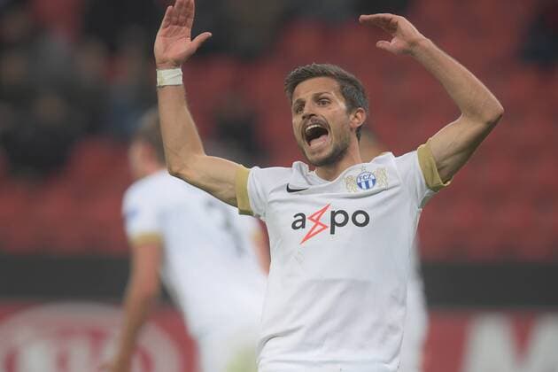 Soccer UEFA Euro league preliminary round season 2018 2019 Bayer 04 Leverkusen vs FC Zurich 08 11 2018 Bayarena Leverkusen Antonio Marchesano FC Zurich action single picture