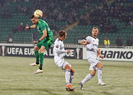 Fußball, EL, FC Vorskla Poltava - FK Qarabag Players of FC Vorskla Poltava (green kit) and Qarabag FK (white kit) are seen in action during the UEFA Europa League Matchday 4 Group E game at the Oleksiy Butovsky Vorskla Stadium, Poltava, central Ukraine, November 8, 2018. Ukrinform. Vorskla 0-1 Qarabag in UEFA Europa League match  Copyright: xHennadiixMinchenkox