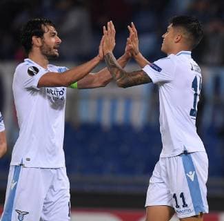 (181109) -- ROME, Nov. 9, 2018 -- Lazio s Marco Parolo (L) celebrates with his teammate Joaquin Correa during the UEFA Europa League Group H match between Lazio and Marseille in Rome, Italy, Nov. 8, 2018. Lazio won 2-1. ) (SP)ITALY-ROME-SOCCER-UEFA EUROPA LEAGUE-LAZIO VS MARSEILLE AlbertoxLingria 
