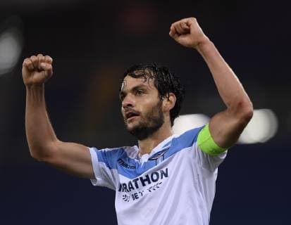 (181109) -- ROME, Nov. 9, 2018 -- Lazio s Marco Parolo celebrates during the UEFA Europa League Group H match between Lazio and Marseille in Rome, Italy, Nov. 8, 2018. Lazio won 2-1. ) (SP)ITALY-ROME-SOCCER-UEFA EUROPA LEAGUE-LAZIO VS MARSEILLE AlbertoxLingria 