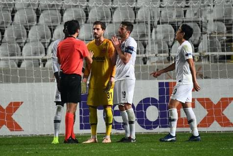 08 11 2018 xjhx Football UEFA Europa League Apollon Limassol Eintracht Frankfurt emspor v l Kevin Trapp Eintracht Frankfurt David Abraham Eintracht Frankfurt Makoto Hasebe Eintracht Frankfurt elfmeter DFL DFB REGULATIONS PROHIBIT ANY USE OF PHOTOGRAPHS as IMAGE SEQUENCES and or QUASI VIDEO Nikosia
