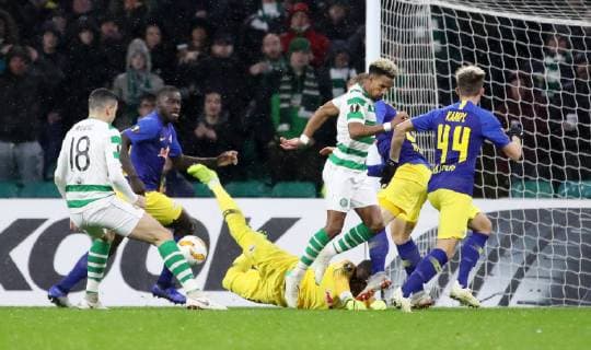 Celtic Glasgow RB Leipzig Soccer Euro League Glasgow 08 11 2018 Celtic Park Soccer UEFA Euro League Group B 4 Matchday Celtic Glasgow vs RB Leipzig 2 1 1 0 In picture from left scene in Leipzig penalty area Tom Rogic 18 Celtic Dayot Upamecano 5 RB Leipzig Scott Sinclair 11 Celtic Goalkeeper Yvon Mvogo 28 RB Leipzig Marcel Halstenberg 23 RB Leipzig and Kevin Kampl 44 RB Leipzig According to UEFA specifications, it is prohibited to use or have used photographs taken in the stadium and or during the match in the form of sequence pictures or video-like photo sequences.