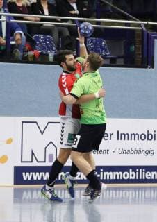 Kevin Herbst Handball Sportverein Hamburg 77 vs. Merten Krings TV Emsdetten 4 right TV Emsdetten vs. Handball Sportverein Hamburg Handball 2 Bundesliga 09 11 2018 TV Emsdetten vs. Handball Sportverein Hamburg Handball 2 Bundesliga 09 11 2018 Emsdetten Copyright: xEIBNER JanxStrohdiekx EP_JSK
