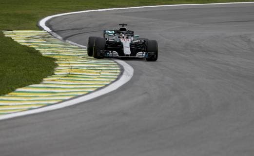 Motorsports: FIA Formula One World Championship WM Weltmeisterschaft 2018, Grand Prix of Brazil World Championship;2018;Grand Prix;Brazil , 44 Lewis Hamilton (GBR, Mercedes AMG Petronas F1 Team), Sao Paulo Brazil