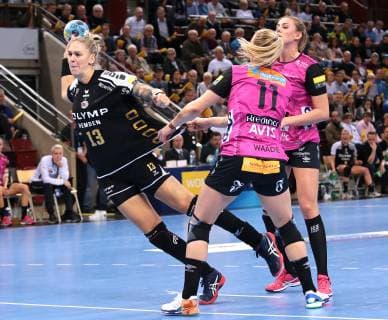 11 11 2018 Germany Bietigheim Handball Champions League Womens Group Phase 5 Matchday Season 2018 2019 SG BBM Bietigheim vs Vipers Kristiansand on Ball Luisa Schulze BBM