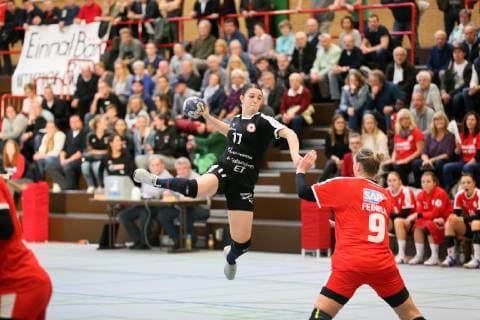 SSP Neurotthalle Ketsch Kurpfalz Baeren SG H2Ku Herrenberg Herrenberg 17 Lea Neubrander Ketsch 9 Lena Feiniler Lenhardt Eibner GER 2 League Kurpfalz Baeren SG H2Ku Herrenberg 11 11 18 Ketsch Copyright: xLenhardt xEibner-Pressefotox ep_eer