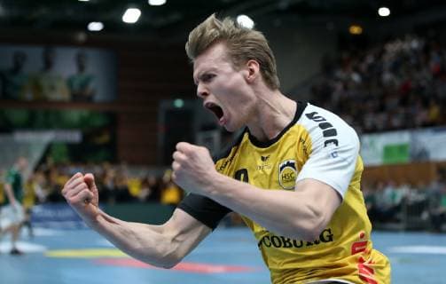 v li Felix Spross HSC 2000 Coburg cheers DKB 2 Handball Bundesliga DJK Rimpar Wölfe HSC 2000 Coburg xfsx