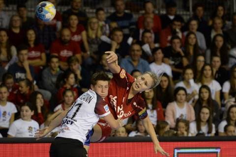 PXL_EHF Champions League, RK Podravka Vegeta vs. Thuringer HC 11.11.2018., Sports Hall Gymnasium Fran Galovic, Koprivnica, Croatia - EHF Champions League, Round 5, Group C, RK Podravka Vegeta vs. Thuringer HC. Ina Grossmann, Nathalia Chigirinova.  VjeranxZganecxRogulja PIXSELL