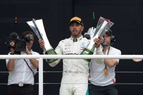 November 11, 2018 - Sao Paulo, Sao Paulo, Brazil - LEWIS HAMILTON, of Mercedes AMG Petronas celebrates after winning the first place of the Formula One 2018 Grand Prix of Brazil at Interlagos circuit, in Sao Paulo, Brazil on November 11. Formula One Grand Prix of Brazil 2018 winners - ZUMAl146 20181111_zaf_l146_050 Copyright: xPauloxLopesx