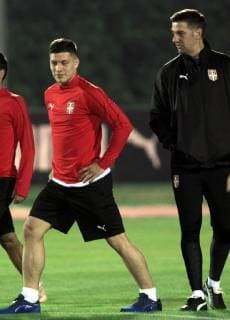 12.11.2018 Stara Pazova Serbia seniors men s football team training before Nation League match against Montenegro Luka Jovic(L),Mladen Krstajic(r) Serbian head coach : 