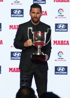November 12, 2018 - Barcelona, Catalonia, Spain - Leo Messi receives the trophy as the top scorer of the 2017-18 League, which is awarded by Marca newspaper. on 12th November 2018 in Barcelona, Spain. Leo Messi Receives The Trophy For The Best Player 2017-18  - ZUMAn230 20181112_zaa_n230_253 Copyright: xJoanxVallsx
