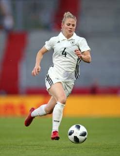 13 11 2018 Football Women International Germany Spain at Steigerwaldstadion Erfurt Leonie Maier Germany DFL and DFB regulations prohibit any use of photographs as image sequences and or quasi video