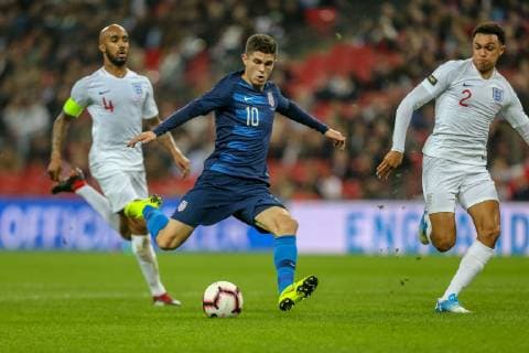 Christian Pulisic (Borussia Dortmund) of United States shoots during the WR Foundation international match L?nderspiel between England and USA at Wembley Stadium, London, England on 15 November 2018. Copyright: xDavidxHornx PMI-2406-0011