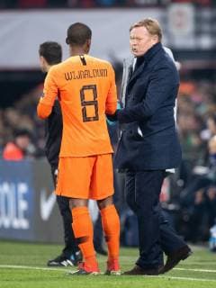 Georginio Wijnaldum of Holland, Holland coach Ronald Koeman during the UEFA Nations League A group 1 qualifying match between The Netherlands and France at stadium De Kuip on November 16, 2018 in Rotterdam, The Netherlands UEFA Nations League A group 1 2018 2019 xVIxVIxImagesx xTomxBodexMultimediaxIVx 12797055