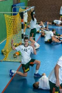 Pablo Urdangarin 45 Spaniard nephew of Spanish king Felipe here in the A junior team of handball players from Hannover Burgdorf on 17 November 2018 against the Bergisch HC in front middle warming up
