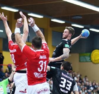 Goalscoring by Nils Holger Kretschmer Elbflorenz TV Huettenberg vs HC Elbflorenz Handball 2 Bundesliga 17 11 2018 TV Huettenberg vs HC Elbflorenz Handball 2 Bundesliga 17 11 2018 Huettenberg Copyright: xEIBNER RenexWeissx EP_RWS