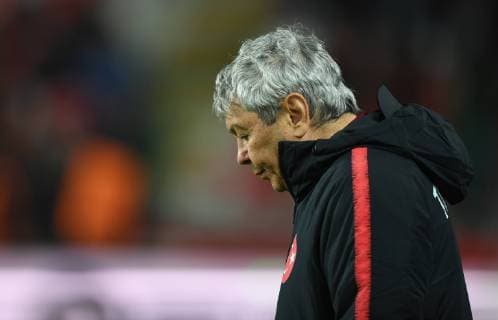 Turkey s Mircea Lucescu during Turkey vs. Sweden UEFA Nations League, League B game at Konya, Turkey, 17th Nov., 2018  Copyright: AbdurrahmanxAntakyali 16182404