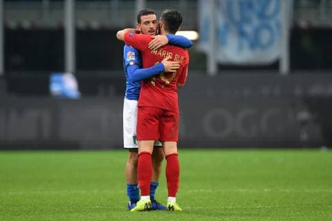 Alessandro Florenzi of Italy and Mario Rui of Portugal at the end of the Nations League League A group 3 football match between Italy and Portugal at stadio Giuseppe Meazza, Milano, November, 17, 2018 Foto Andrea Staccioli Insidefoto andreaxstaccioli