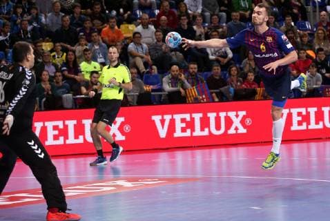 November 17, 2018 - Barcelona, Catalonia, Spain - Casper Mortensen during the match between FC Barcelona Barca and HC Vardar, corresponding to the week 8 of the Velux Champions League, played at the Palau Blaugrana on 17th November 2018 in Barcelona, Spain. Photo: Urbanandsport NurPhoto. FC Barcelona v HC Vardar - Handball Champions League  - ZUMAn230 20181117_zaa_n230_635 Copyright: xJoanxVallsx