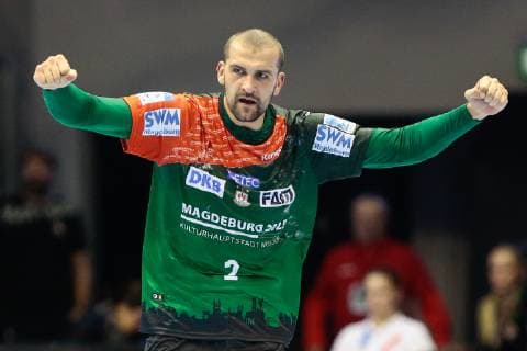 18 11 2018 xtgx Handball EHF Cup SC Magdeburg FC Porto emspor v l Zeljko Musa Magdeburg 2 cheers Goal celebration celebrate the goal celebration GETEC Arena