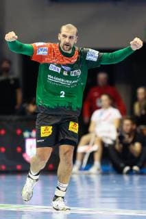 18 11 2018 xtgx Handball EHF Cup SC Magdeburg FC Porto emspor v l Zeljko Musa Magdeburg 2 cheers Goal celebration celebrate the goal celebration GETEC Arena