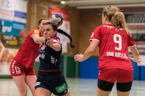 Alicia Soffel 1 FSV Mainz 05 13 Carolin Tuc SG H2Ku Herrenberg Kuties 07 Hanne Van Rossum 1 FSV Mainz 05 09 SG H2Ku Herrenberg Kuties vs 1 FSV Mainz 05 Handball 2 Bundesliga Women HBF Season 18 19 18 11 2018 SG H2Ku Herrenberg Kuties vs 1 FSV Mainz 05 Handball 2 Bundesliga Women HBF Season 18 19 18 11 2018 Men HBF Season 18 19 18 11 2018 Women HBF Season 18 19 18 11 2018 Copyright: xEIBNER Wolfgang_Frankx EP_WFK