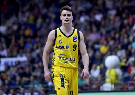 Basketball BBL Alba Berlin Brose Bamberg 18 11 2018 18 11 2018 Basketball BBL Alba Berlin Brose Bamberg v l Jonas Mattisseck Alba Berlin 9 xDLx