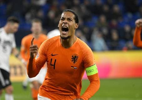 Veltins Arena Gelsenkirchen 19 11 2018 Football UEFA Nations League 2018 19 6 Matchday Germany vs. Netherlands Virgil Van Dijk Netherlands cheers for his goal