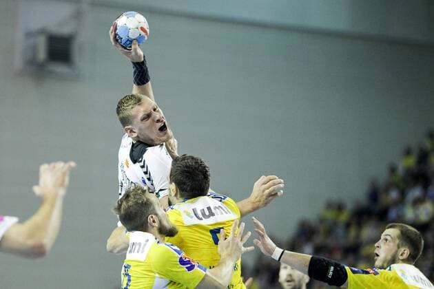 Kielce, 14.10.2018 PILKA RECZNA MEZCZYZN LIGA MISTRZOW MECZ PGE VIVE KIELCE - VARDAR SKOPJE HANDBALL MAN , CHAMPIONS LEAUGUE , PGE VIVE KIELCE - VARDAR SKOPJE NZ dainis kristopans FOT. Pawel Janczyk 400mm.pl NEWSPIX.PL --- Newspix.pl  181014JAN112