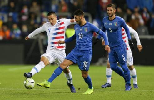 November 20, 2018 - Genk, Belgium - Genk, Belgium - Tuesday November 20, 2018: The men s national teams of the United States (USA) and Italy (ITA) play in an International Friendly Länderspiel game at Luminus Arena. Bobby Wood - ZUMAt139 20181120_zaa_t139_122 Copyright: xJohnxDortonx