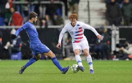 November 20, 2018 - Genk, Belgium - Genk, Belgium - Tuesday November 20, 2018: The men s national teams of the United States (USA) and Italy (ITA) play in an International Friendly Länderspiel game at Luminus Arena. Josh Sargent - ZUMAt139 20181120_zaa_t139_143 Copyright: xJohnxDortonx