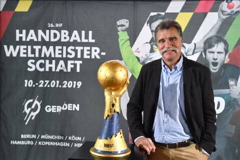 Heiner Brand World Champion as player and coach 1978 2007 and World Cup Ambassador Cologne poses with the IHF World Cup Trophaee Press Conference Ó50 days until the Handball World Cup 2019Ó on 21 11 2018 in Munich