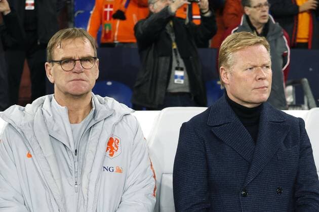 GELSENKIRCHEN, Veltins Arena , 19-11-2018, football, season 2018 2019, Netherlands assistant coach Dwight Lodeweges (L) and Netherlands trainer coach Ronald Koeman (R) before the Nations League game Germany - Netherlands (2-2) . Germany - Netherlands  x2635280x