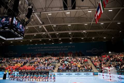 181122 General interior view of Telenor Arena ahead of the M¿belringen Cup match between Norway and Hungary on November 22, 2018 in Fornebu. Photo: Jon Olav Nesvold BILDBYRN kod JE 160364  Copyright: JONxOLAVxNESVOLD BB181122JE029