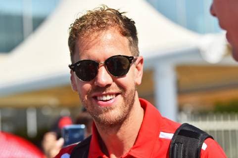 23 11 2018 xekx Formula 1 FIA Abu Dhabi Grand Prix 2018 Training emspor v l Sebastian Vettel GER 5 Scuderia Ferrari DFL DFB REGULATIONS PROHIBIT ANY USE OF PHOTOGRAPHS as IMAGE SEQUENCES and or QUASI VIDEO Abu Dhabi eel-fotografie Eberhard Krieger