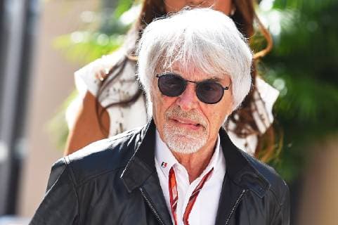 23 11 2018 xekx Formula 1 FIA Abu Dhabi Grand Prix 2018 Training emspor v l Bernie Ecclestone visiting Formula 1 DFL DFL REGULATIONS PROHIBIT ANY USE OF PHOTOGRAPHS as IMAGE SEQUENCES and or QUASI VIDEO Abu Dhabi eel-fotografie Eberhard Krieger
