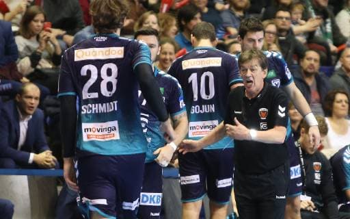 25 11 2018 Handball EHF Cup 3 Round 6 Matchday Fuechse Berlin Aalborg Handbold Picture Coach Velimir Petkovic Fuechse Berlin Handball EHF Cup 3 Round 6 Matchday Fuechse Berlin Aalborg Handbold