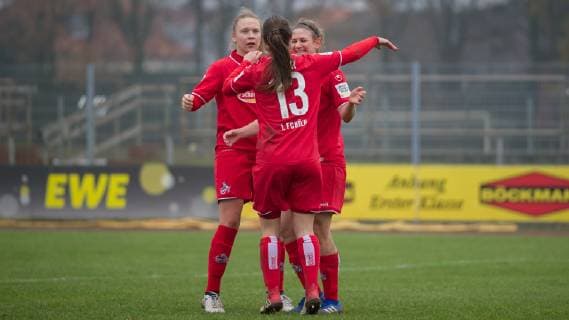 v li Kristina Hild 1 FC Köln 27 Karoline Kohr 1 FC Köln 13 and goal scorer Carolin Schraa 1 FC Köln 7 with goal jubilation Joy over the goal to 0 2 DIE DFB RICHTLINEN UNTERSAGEN JEGLICHE USE OF PHOTOS AS SEQUENCE PICTURES AND OR VIDEOA HNLICHE PHOTOSTRECKEN DFB REGULATIONS PROHIBIT ANY USE OF PHOTOGRAPHS AS IMAGE SEQUENCES AND OR QUASI VIDEO Football 2 Women Bundesliga BV Cloppenburg 1 FC Köln xobx