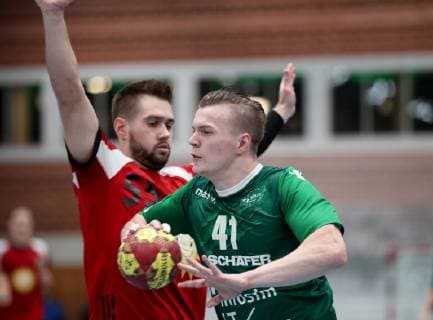 Germany Würzburg s Oliver Arena 25 11 2018 Handball 2 Bundesliga DJK Rimpar Woelfe TuS N Luebbecke Picture v l Kenji Hövels TuS Lübbecke 55 and Fin Backs DJK Rimpar Wölfe 41 Copyright: HMBxMedia xHeikoxBecker