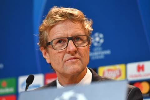 Dieter NICKLES Press Spokesman FC Bayern Single Motif Portrait Portrait Press Conference FC Bayern Munich before the Champions League match against Benfica Lisbon Football on 26 11 2018
