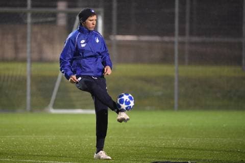 26 11 2018 xmeix Football UEFA Champions League TSG 1899 Hoffenheim PK with final training emspor v l Hoffenheims coach Julian Nagelsmann TSG 1899 Hoffenheim at final training in the rain DFL DFB REGULATIONS PROHIBIT ANY USE OF PHOTOGRAPHS as IMAGE SEQUENCES and or QUASI VIDEO Sinsheim prio:1