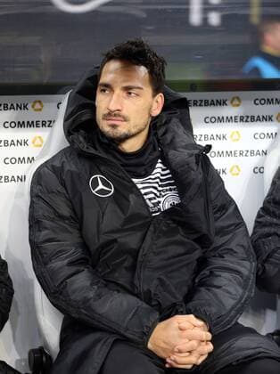 soccer test match friendly match season 2018 2019 men Germany 16 11 2018 international match Germany German national team Russia 3 0 v l spare bench reserve Mats Hummels Germany