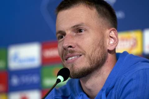 November 26, 2018 - Turin, Italy - Neto during the press conference PK Pressekonferenz before the UEFA Champions League match between Juventus and Valencia CF at Allianz Juventus Stadium in Turin, Italy on November 26, 2018 Juventus v Valencia - Champions League previews  - ZUMAn230 20181126_zaa_n230_182 Copyright: xJosexBretonx