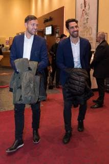 l r Julian Schieber 20 FC Augsburg and Rani Khedira 8 FC Augsburg come to film premiere Cinema Premiere More than just 90 minutes Football event 26 11 2018 Augsburg Bayern Deutschland Copyright: xkolbert-press ChristianxKolbertx