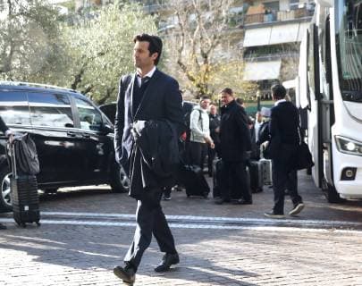 Llegada del Real Madrid a su hotel en Roma. En la imagen, Solari.Real Madrid team arrives at his hotel in Roma. In this picture, Solari. 